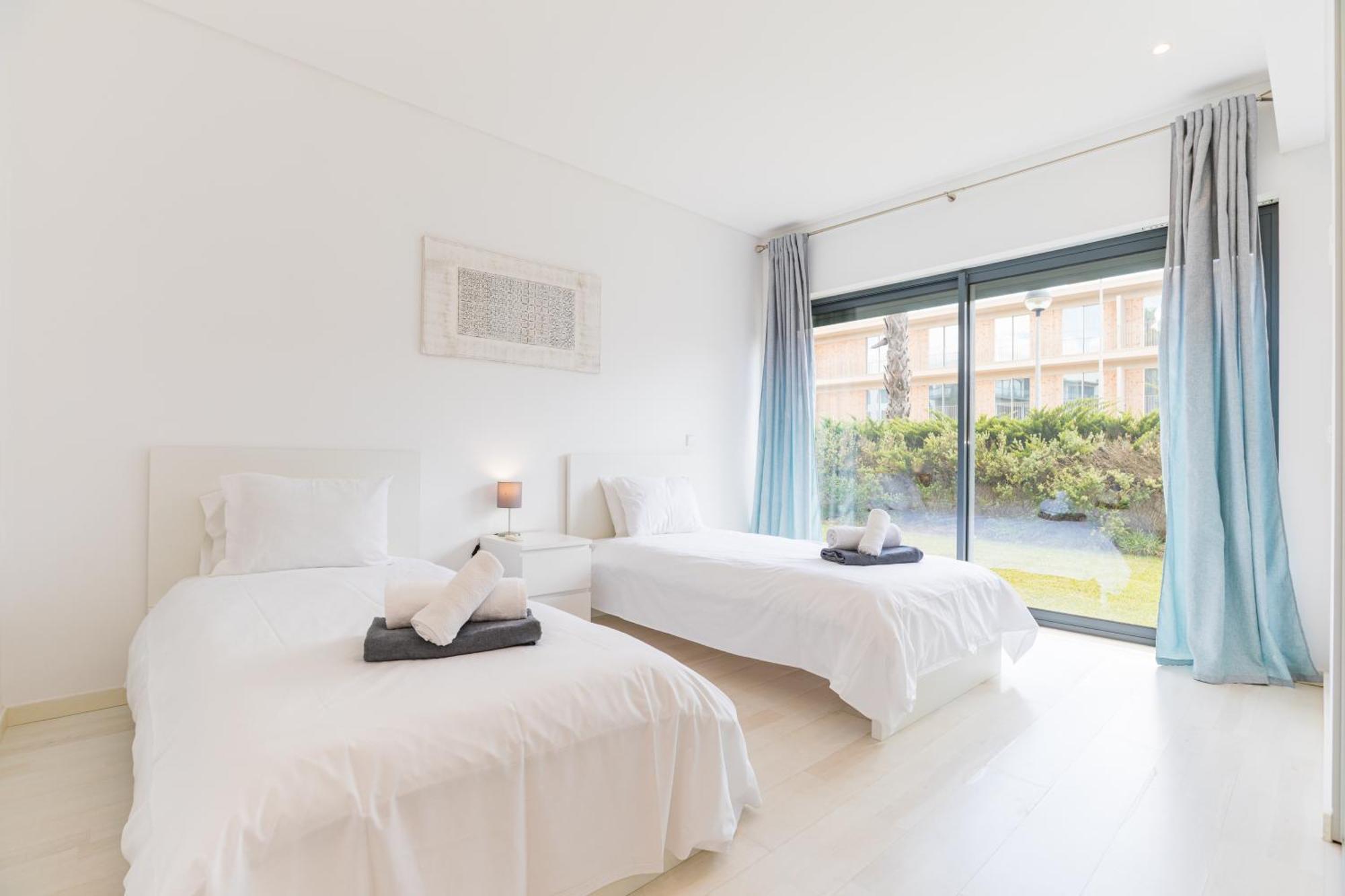 Cavalo Preto Luxury Beach Apartment By Golden Zenith Quarteira Eksteriør bilde