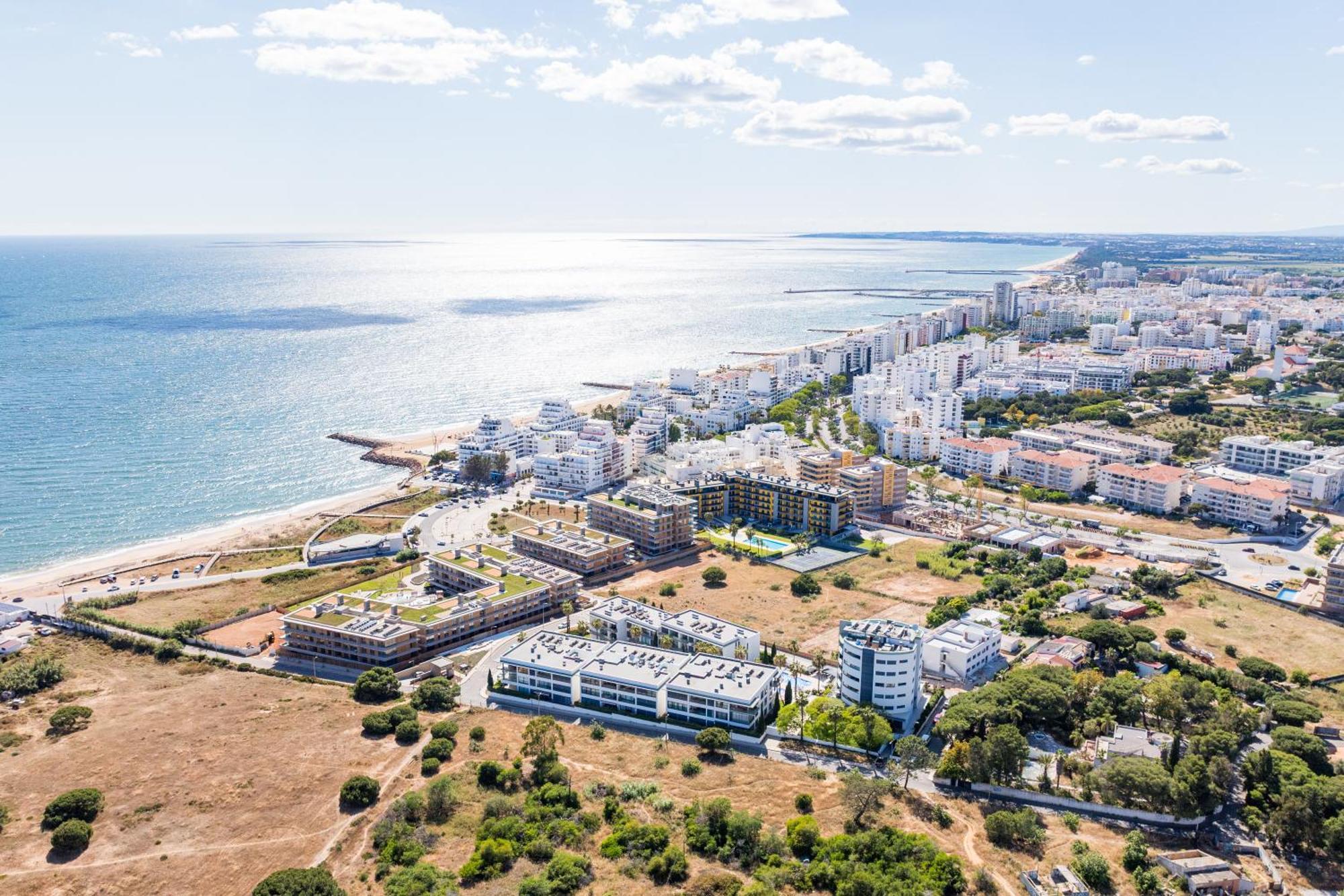Cavalo Preto Luxury Beach Apartment By Golden Zenith Quarteira Eksteriør bilde