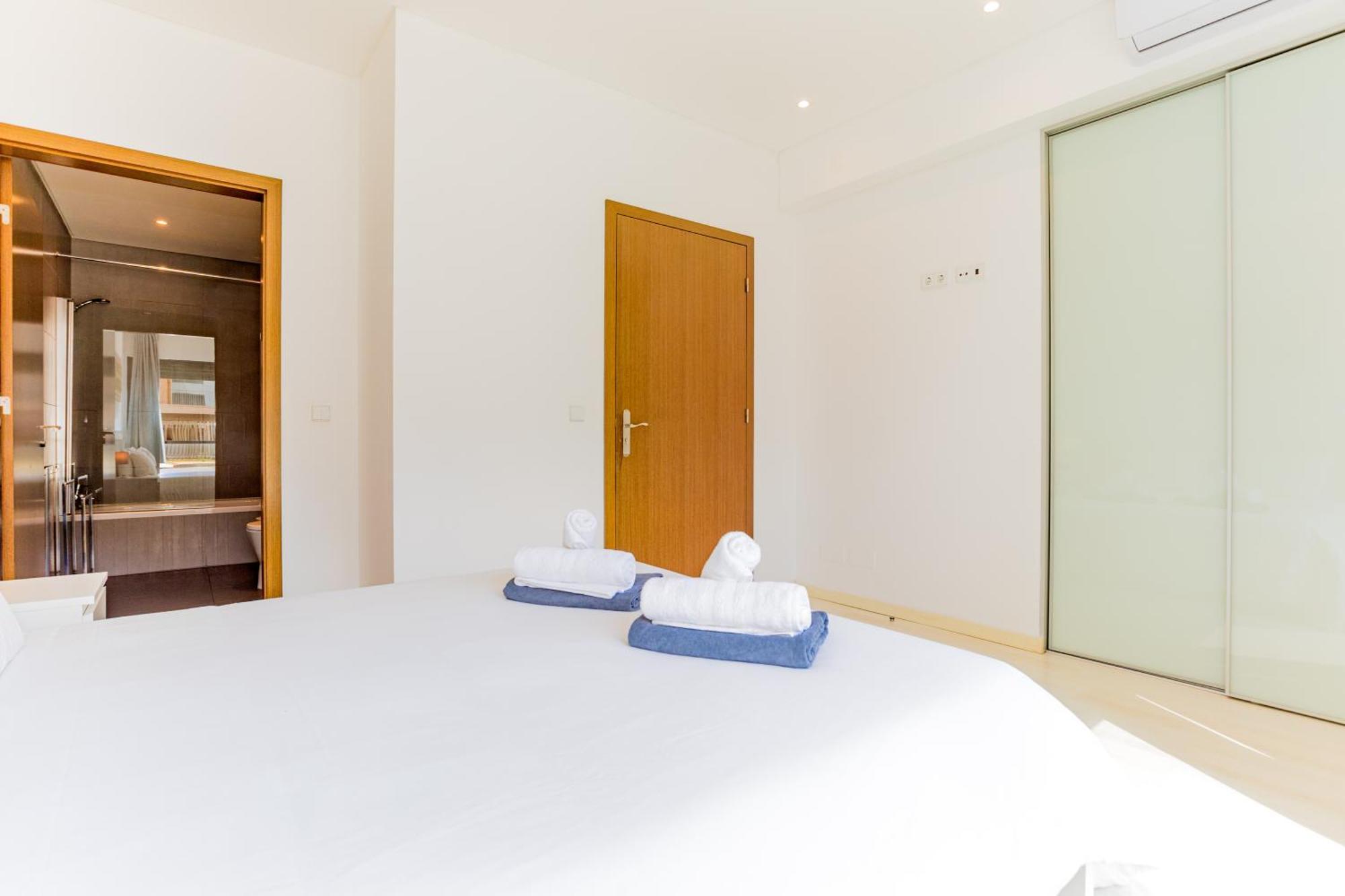Cavalo Preto Luxury Beach Apartment By Golden Zenith Quarteira Eksteriør bilde
