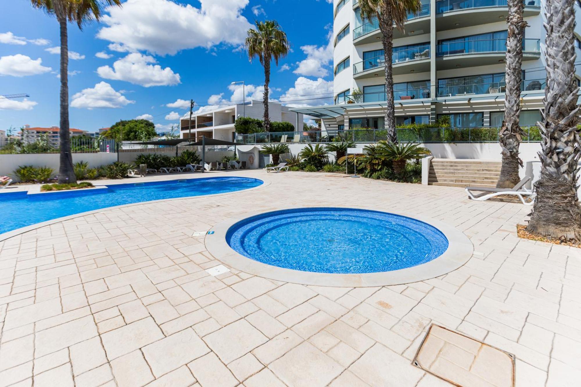 Cavalo Preto Luxury Beach Apartment By Golden Zenith Quarteira Eksteriør bilde